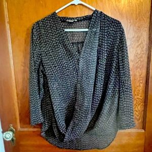 Women’s Loft top